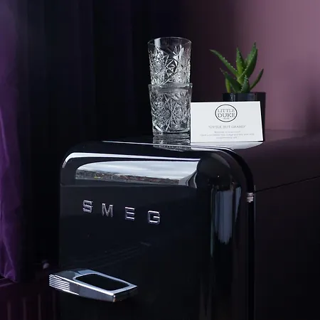 מלון Little Duke 3*